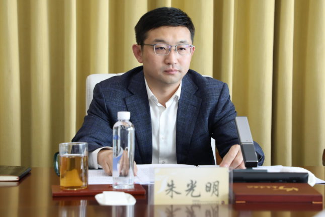 11月2日,长春莲花山生态旅游度假区召开度假区党工委,管委会【2020】