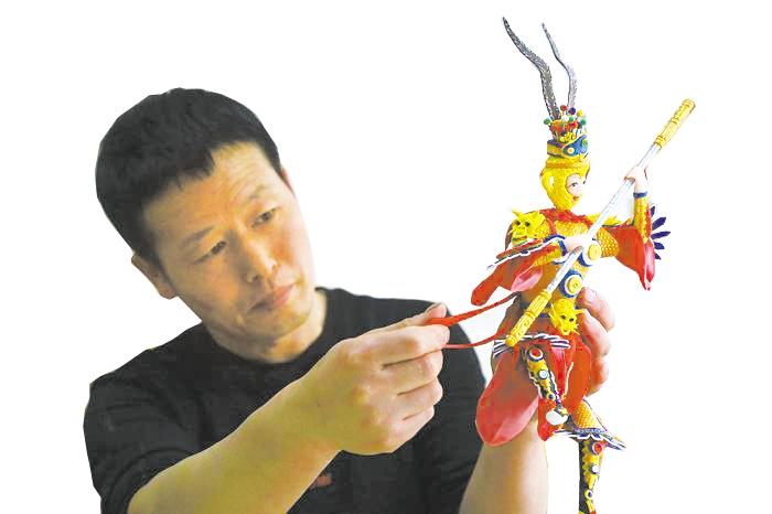 李小刚面塑“孙大圣”