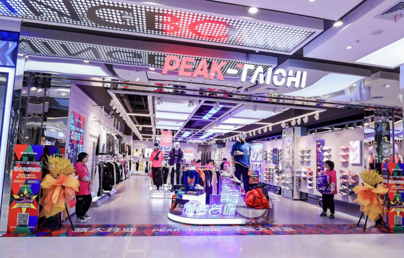 匹克态极店入驻西北华东地区运动科技体验持续升级