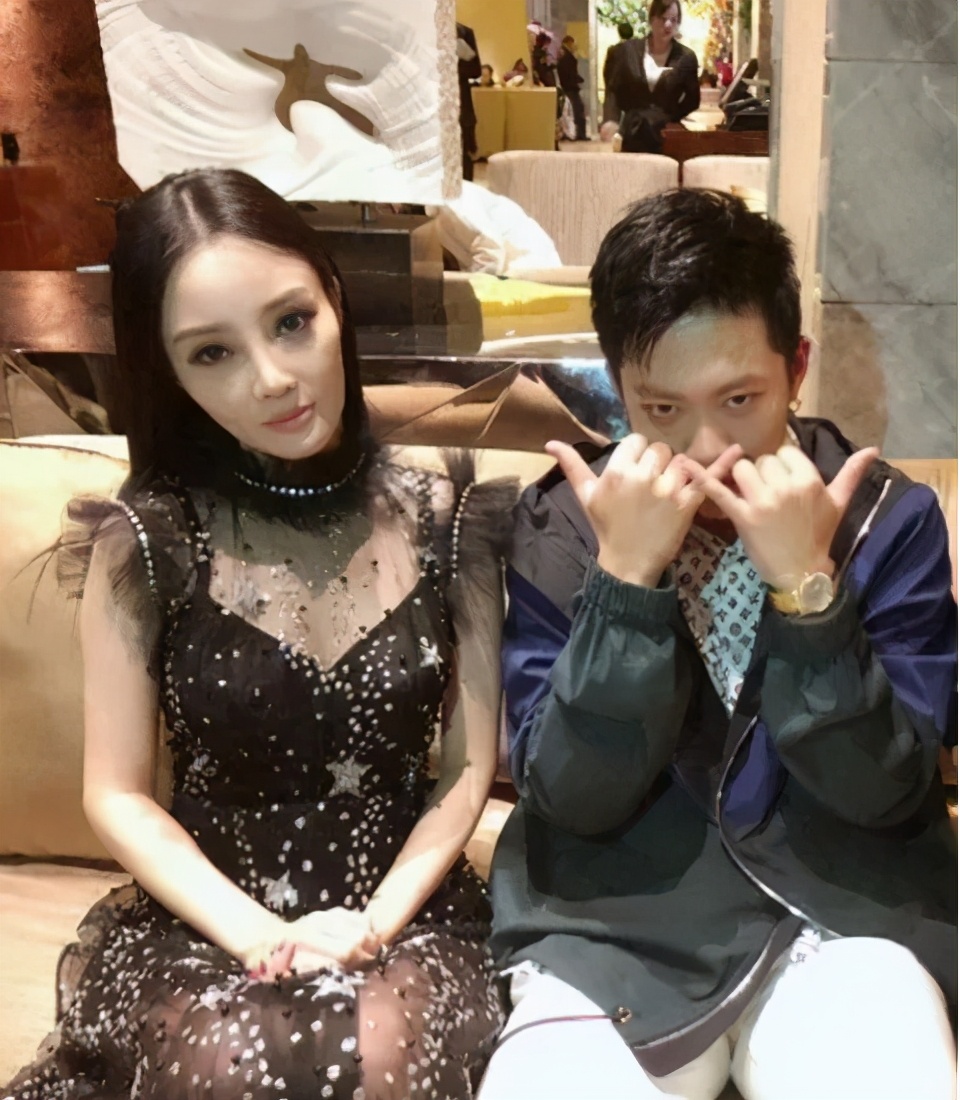 王昊自曝想过自杀！最新采访重提李小璐、承认有错。信息量很大