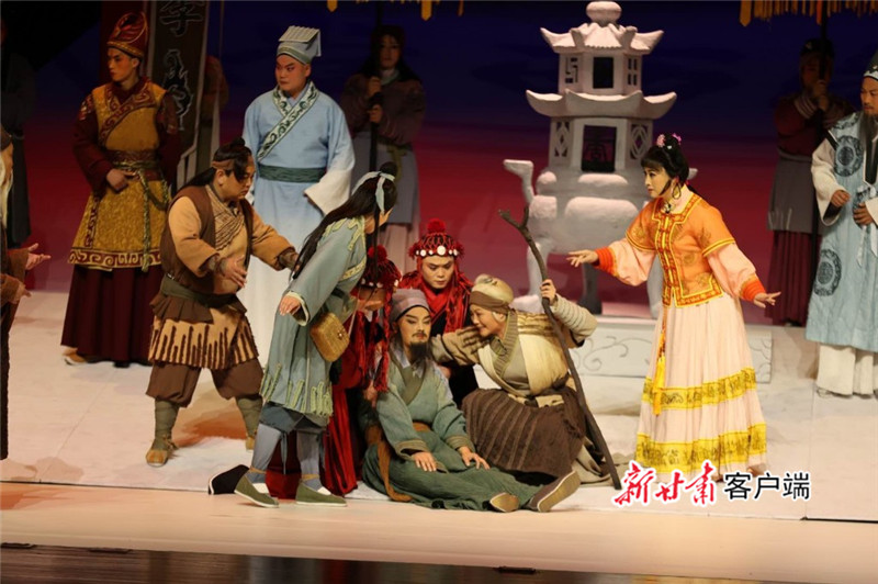 《李时珍传奇》首演 陇上观众乐享文化盛宴
