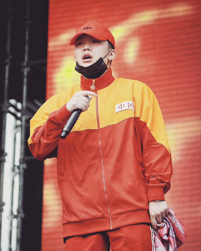 王昊自曝想过自杀！最新采访重提李小璐、承认有错。信息量很大