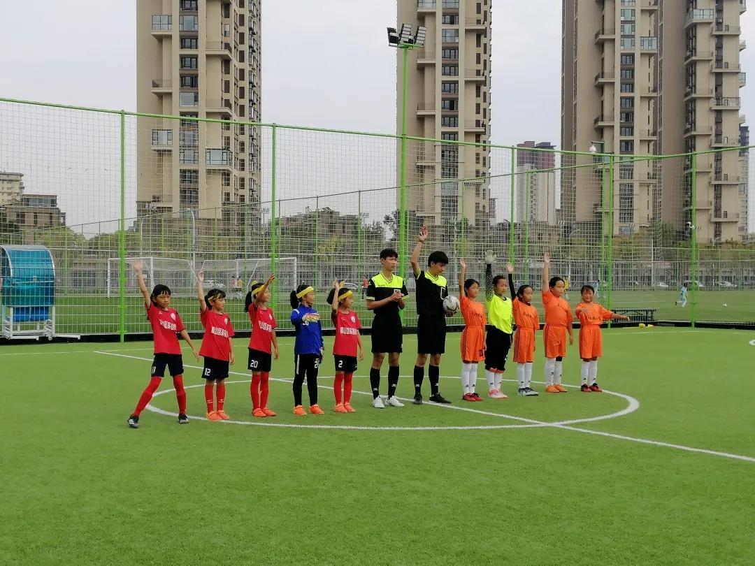 喜讯！青岛市崂山区实验小学荣获“市长杯”足球赛冠军