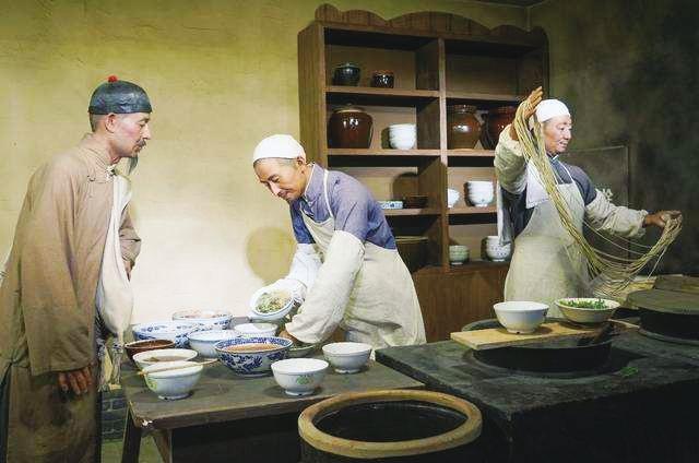 蜡像作品还原“马保子牛肉面”