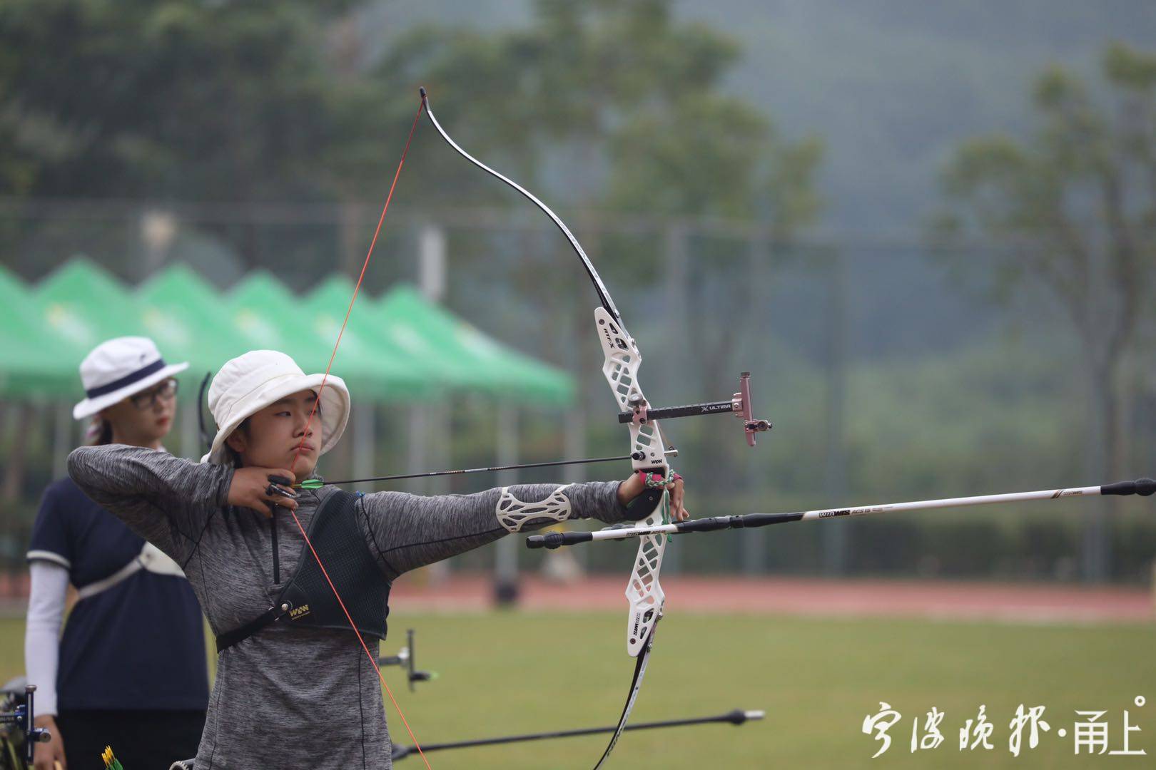 李木子射箭图片