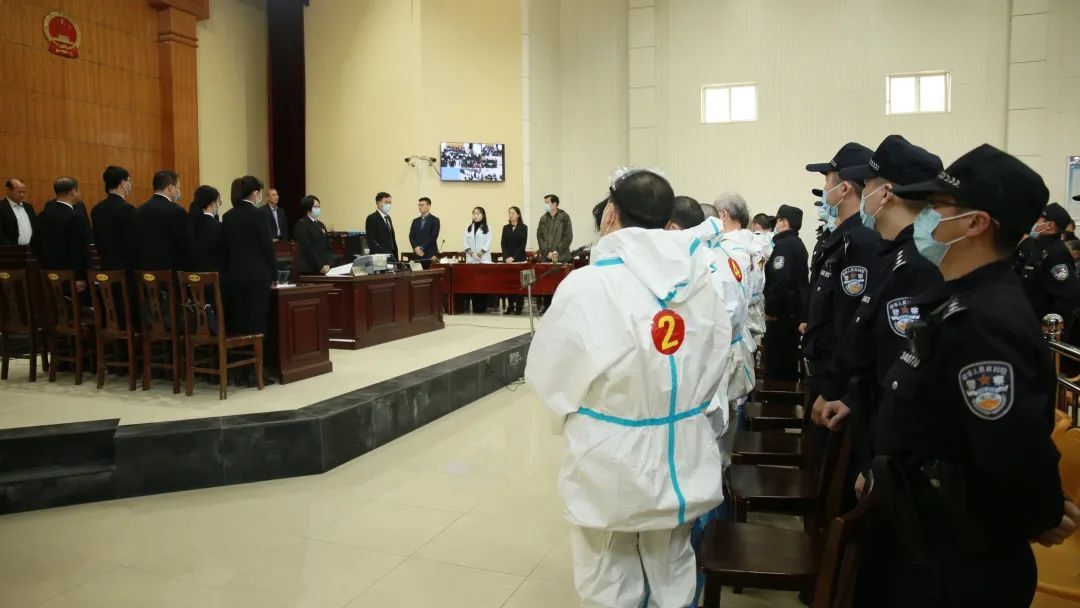 强迫交易敲诈勒索枞阳章孝求等人涉黑案一审公开宣判