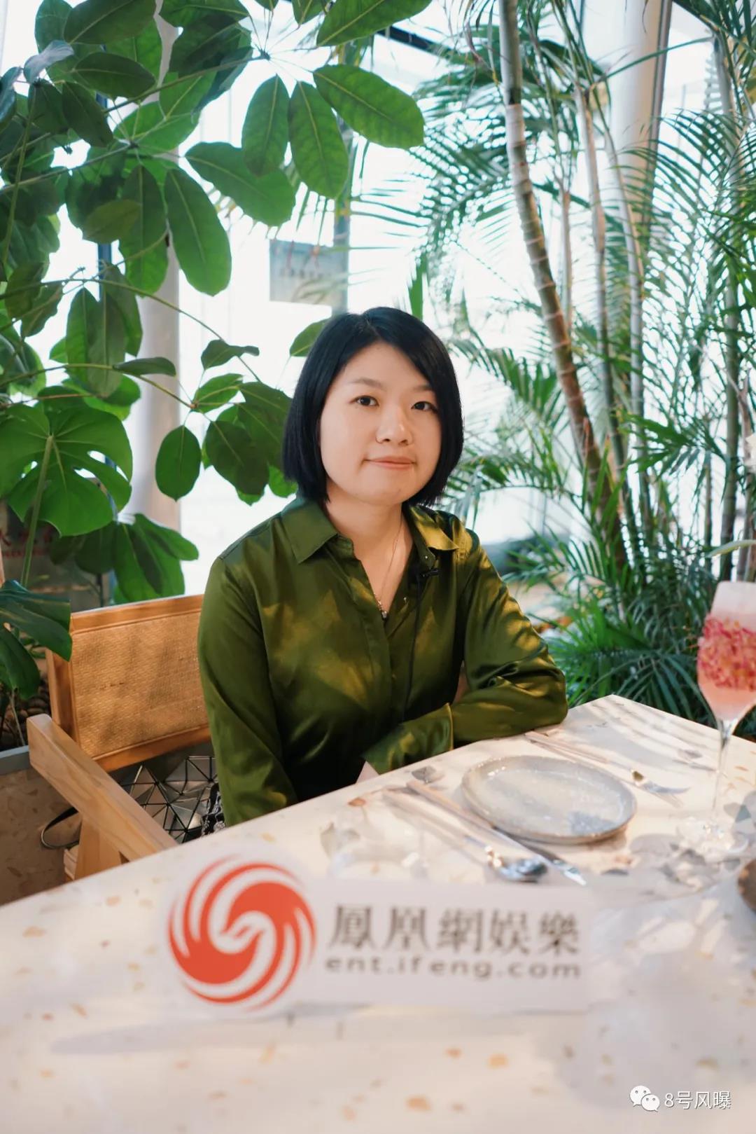 独家凡尔赛学家蒙淇淇东非大裂谷扔电脑和被哨兵议论是虚构的