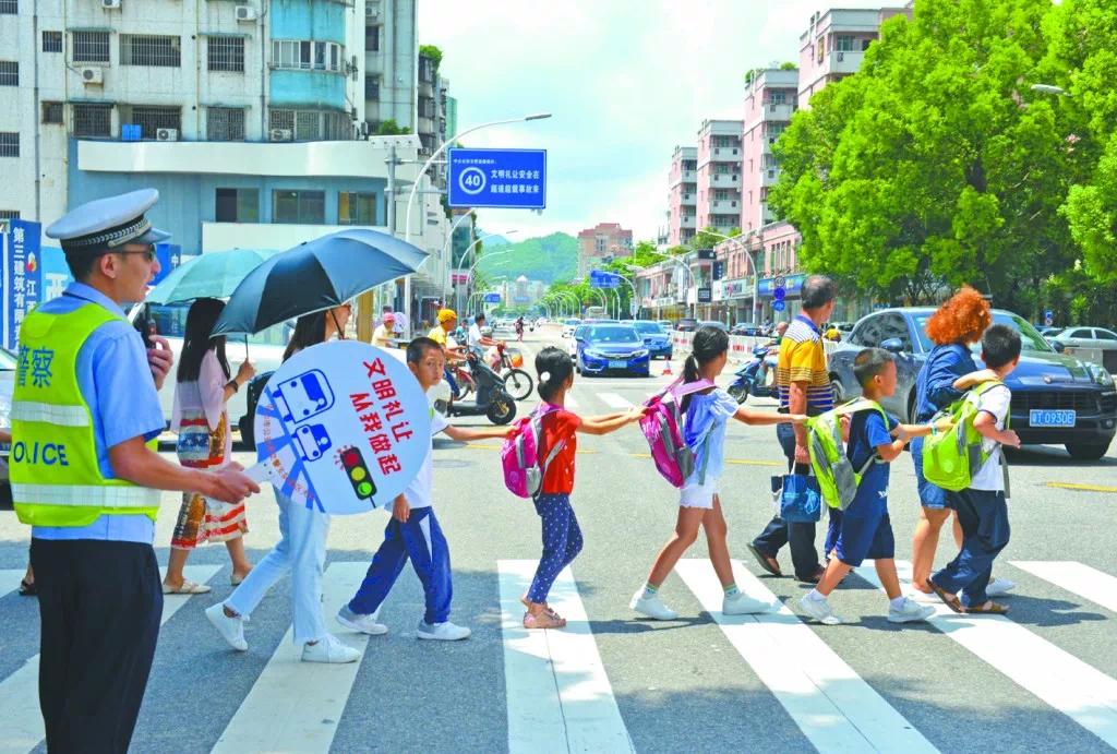 感动！中山“全国文明城市”六连冠的背后