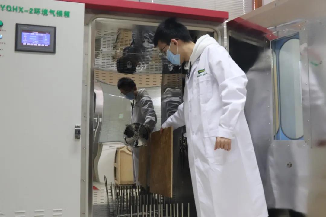 11.9 消防日特别企划 丨凤凰网家居 x 澳思柏恩 阻燃OSB板检测数据大曝光