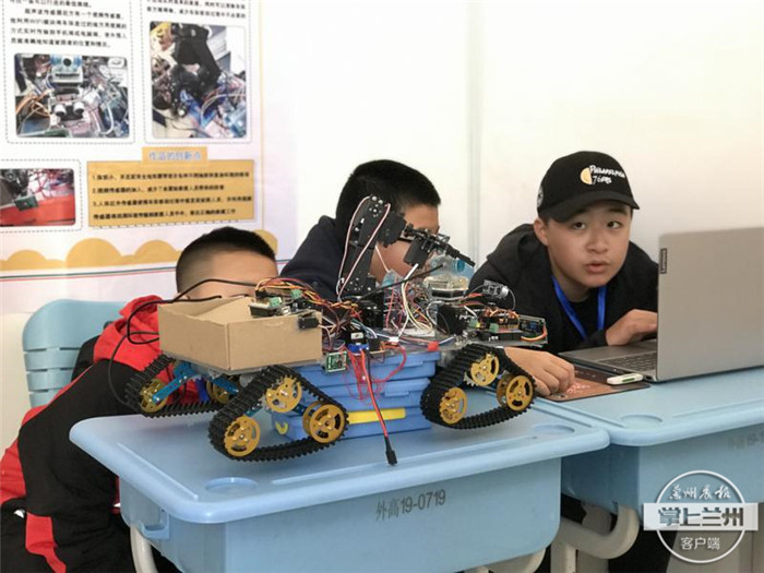 binary_middle (5).jpg