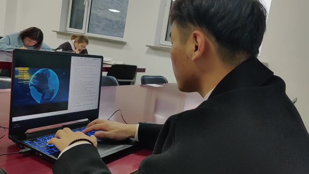 69 沈阳工学院 物联网工程 高熙鸿 