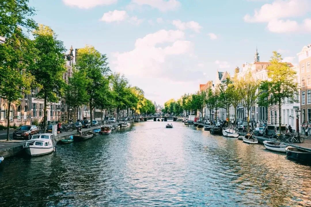 荷兰的运河。图/unsplash