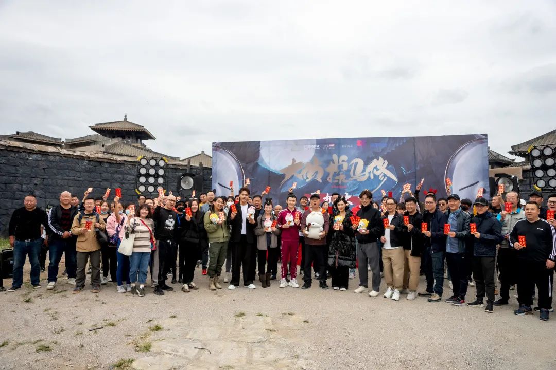 首部流氓兔CG真人电影《大侦探马修》近日在象山影视城开机