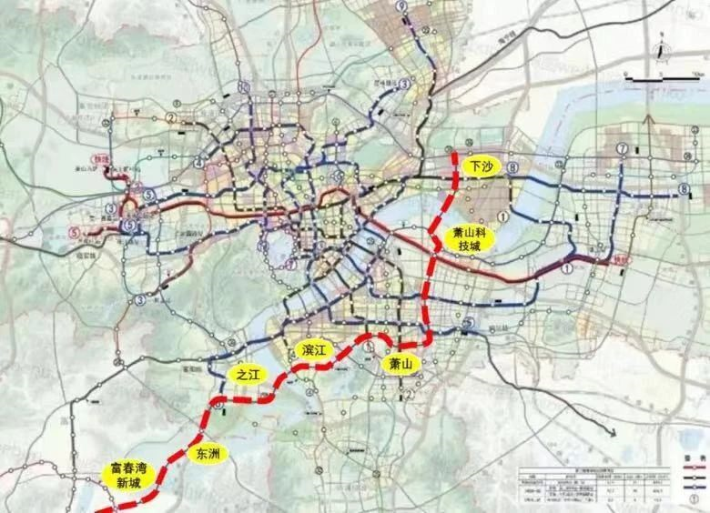 再看一下上图,11号线经过了三江汇补充了滨江浦乐单元的地铁空白,这是