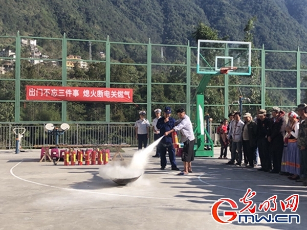 【追梦火焰蓝】云南怒江州“消防守护”见闻:把平安送进大山