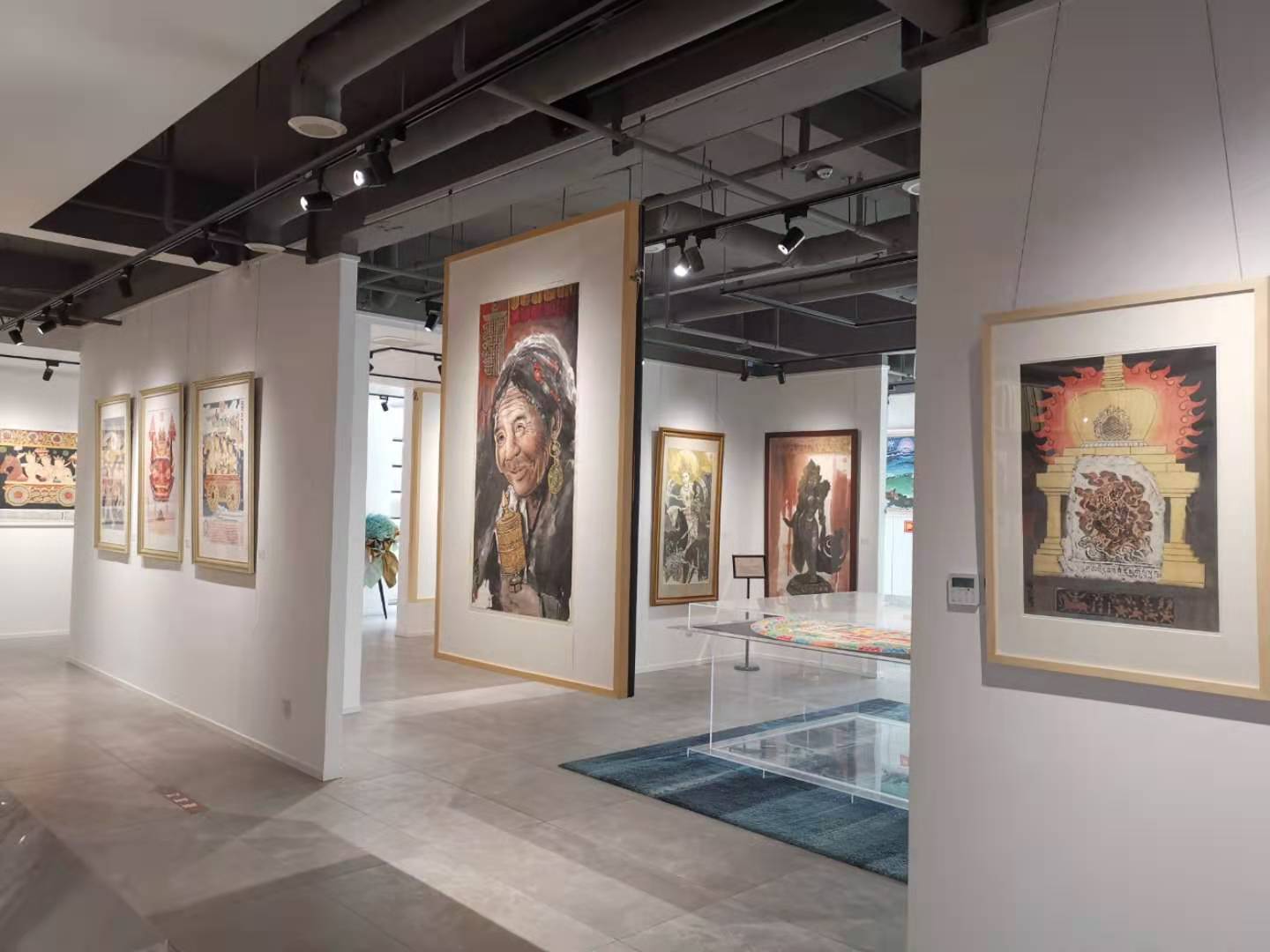 67叶星生大型公益艺术展在西安拾伍文化空间美术馆开幕