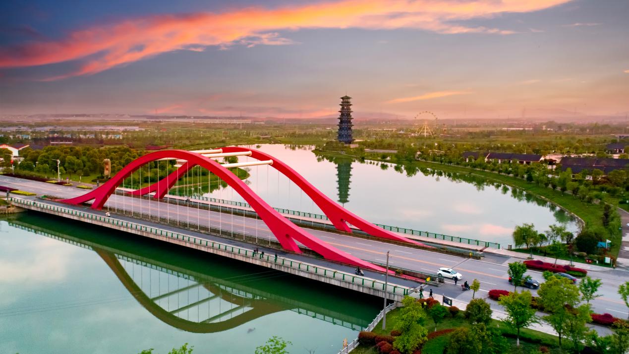 广德市在长三角的区位优势明显,图为广德市彩虹桥