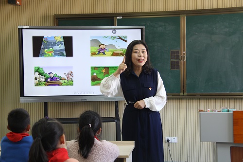 图三:铜川市朝阳实验小学田瑜老师