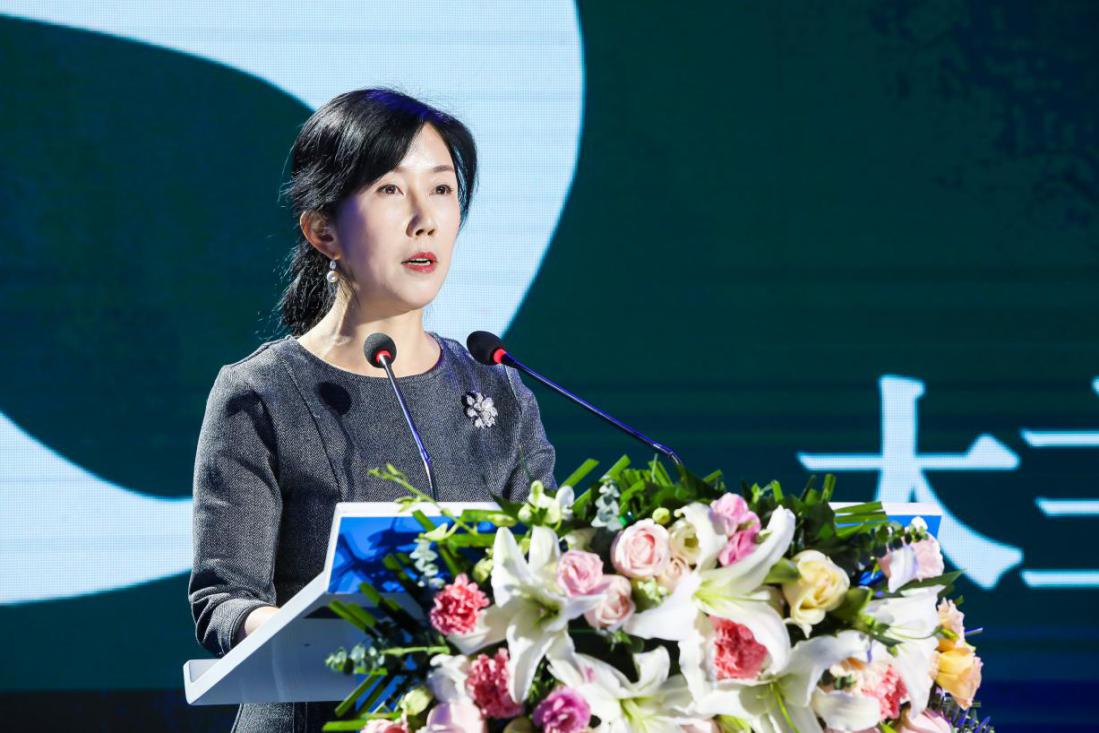 成都文旅旅游营销管理有限公司总经理谭暘作成都乡村旅游精品线路推介