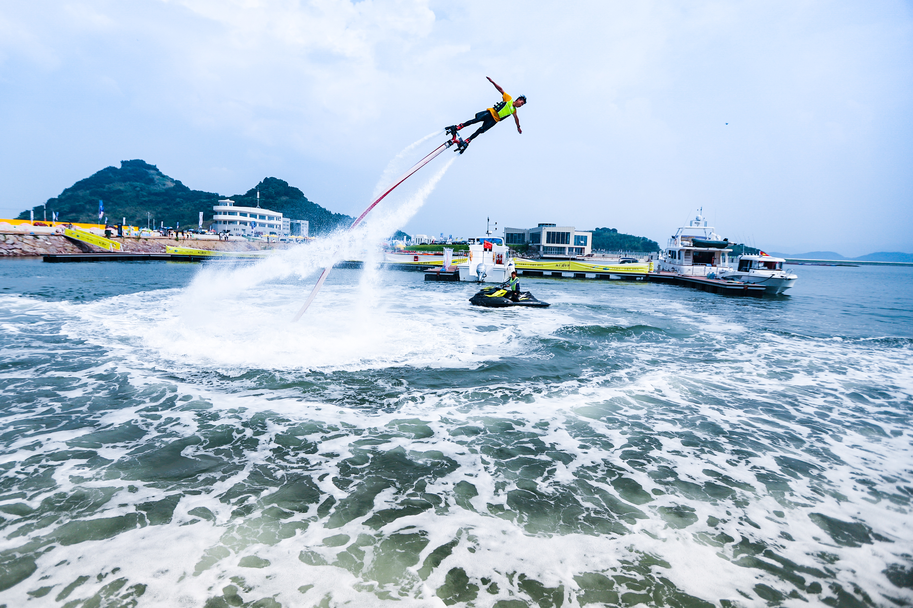 坐豪华游艇成日常租赁让游艇开进寻常百姓家