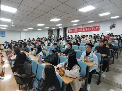 超暖心商丘工學院土木工程學院為2020考研學子送臍橙福袋加油包