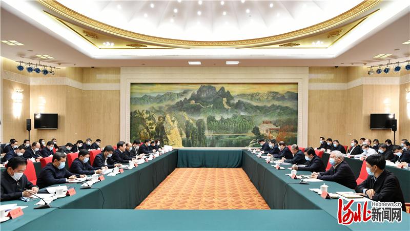 学习考察期间，两省市召开津冀协同发展工作交流座谈会。这是座谈会现场。 河北日报记者赵威摄