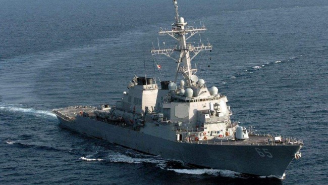 美战舰远东挑战俄领海主张 否认军舰遭驱逐