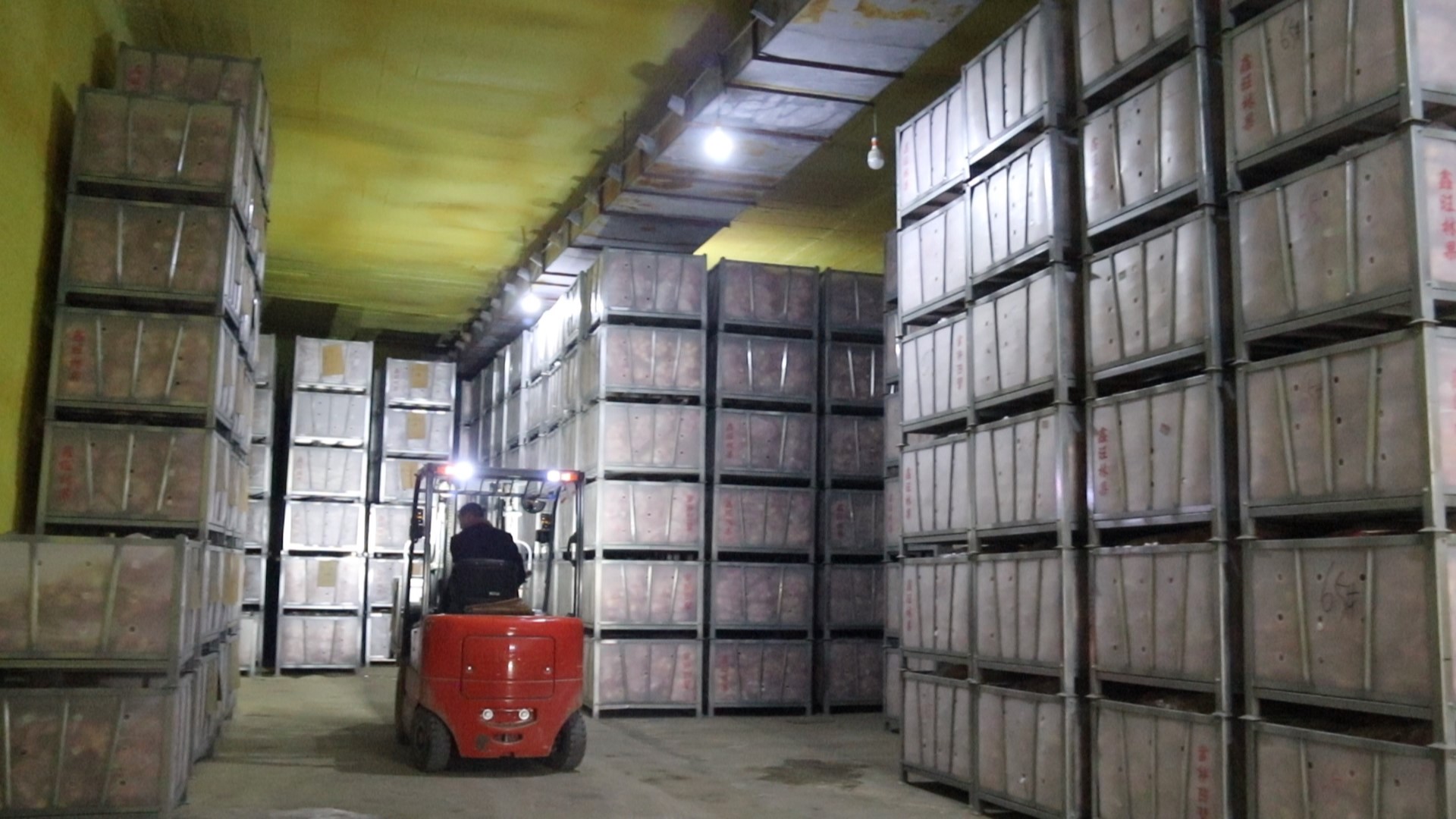 村美民富产业兴 美丽乡村入画来