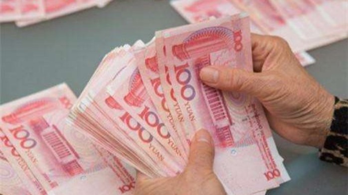 云南退休官员回应被举报其子放高利贷牟利数千万：借的钱
