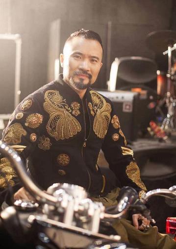 创立于法国巴黎的国际高定品牌KING PING，首度引入杭州，落地高德置地