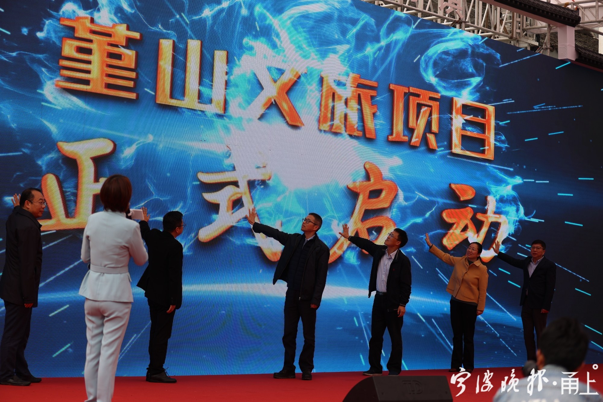 微信图片_20201125220931.jpg