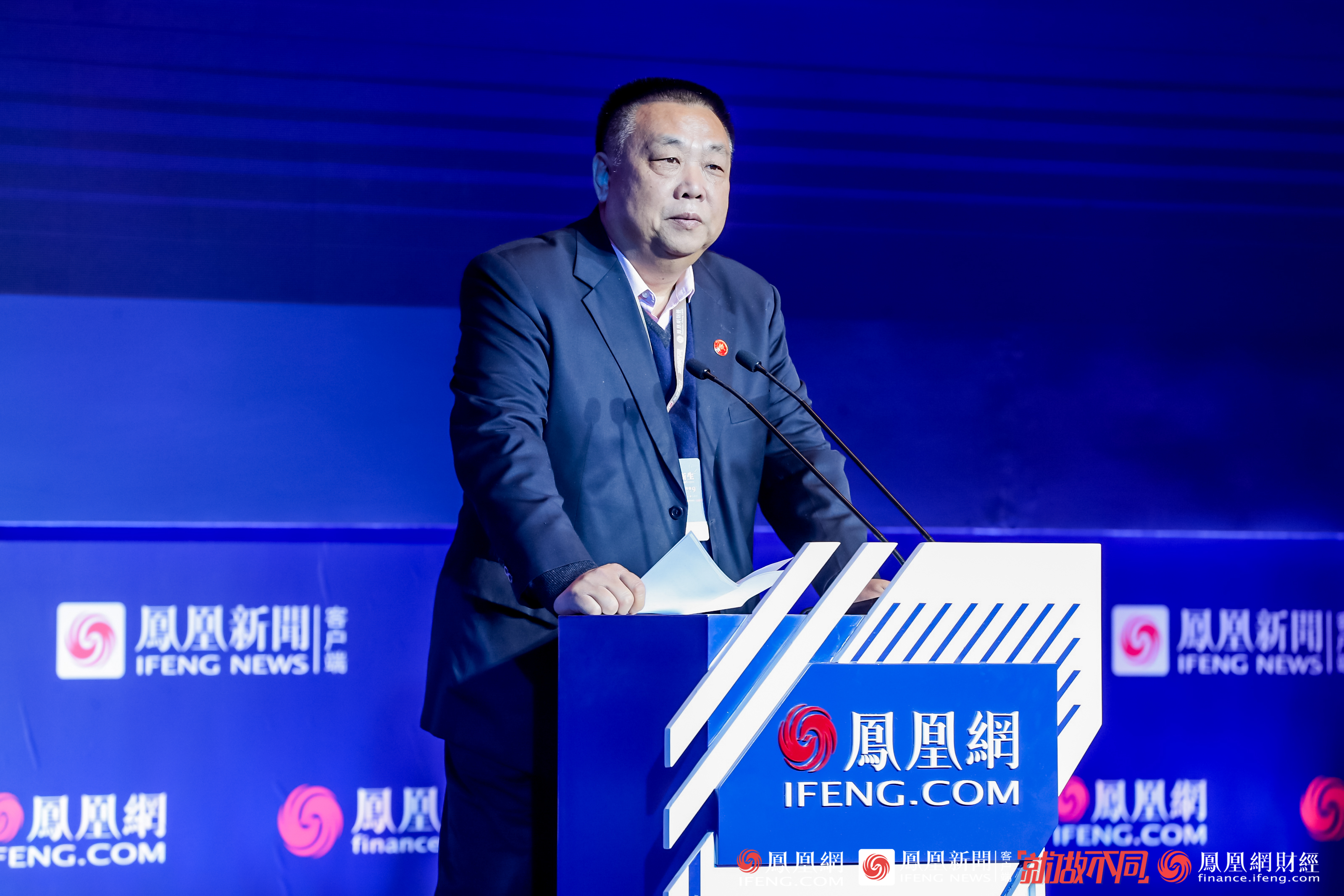 图为中央财经大学金融学院教授、证券期货研究所所长 贺强