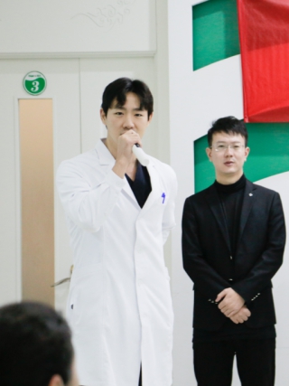 医术传承,医者匠心——王晓璇、李秋丽、王影明、王欣玮拜师韩啸