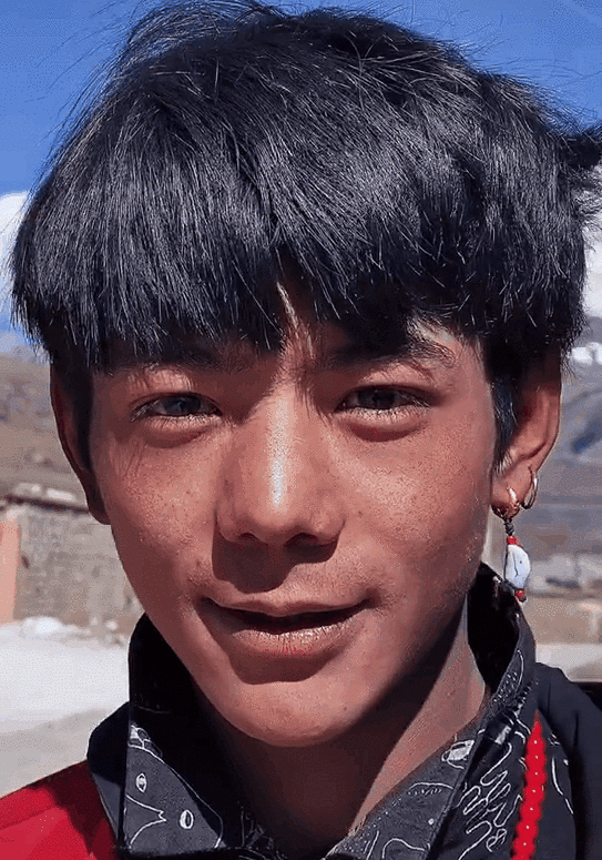 丁真的家乡在哪里，来补一堂地理课