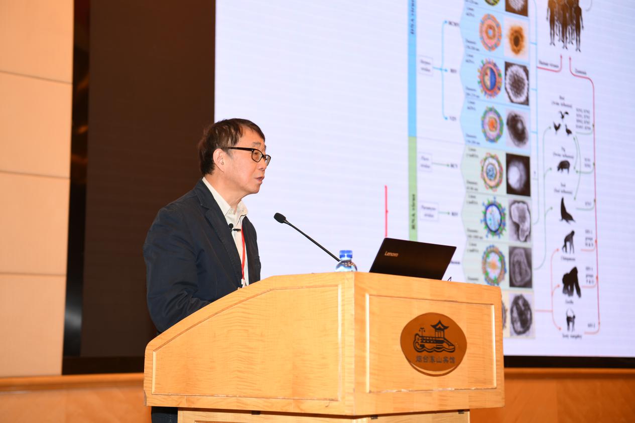 《药学学报》英文刊主编、国务院学位委员会委员、中国药促会副会长蒋建东在开幕式致辞