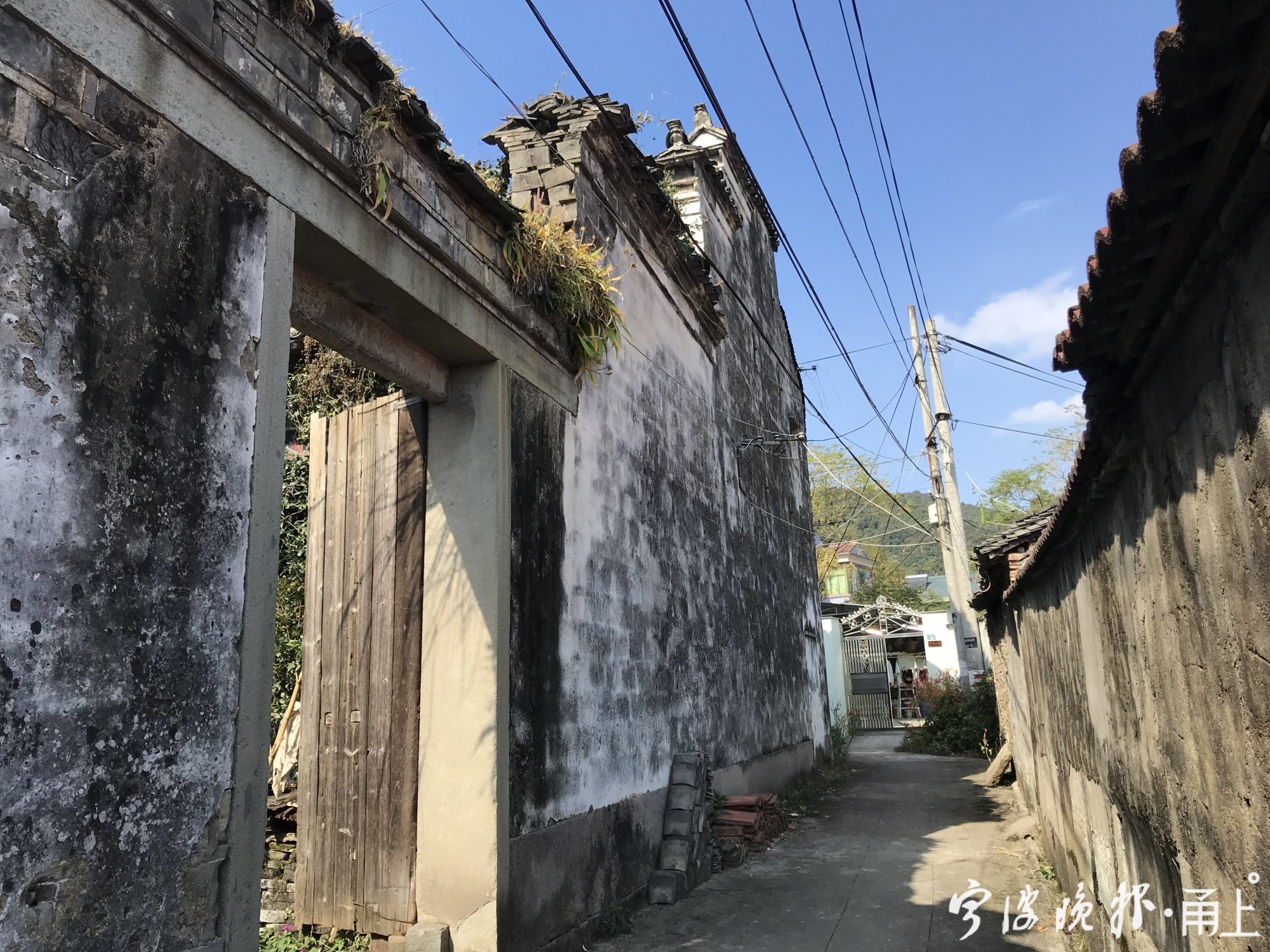 1石步民居街巷.jpg