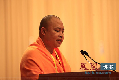 中国佛教协会副会长祜巴等傣长老(图片来源:凤凰网佛教 摄影:李保华)