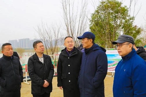 西安浐灞生态区党工委书记杨六齐带队检查浐灞生态区迎十四运重点项目