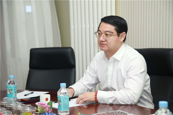 国际经济发展组织京师国华研究院蛟河市长朱永忠三方在京会晤