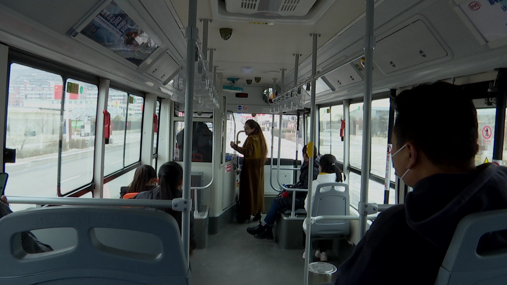 好消息!通渭20辆新能源智慧公交车通车