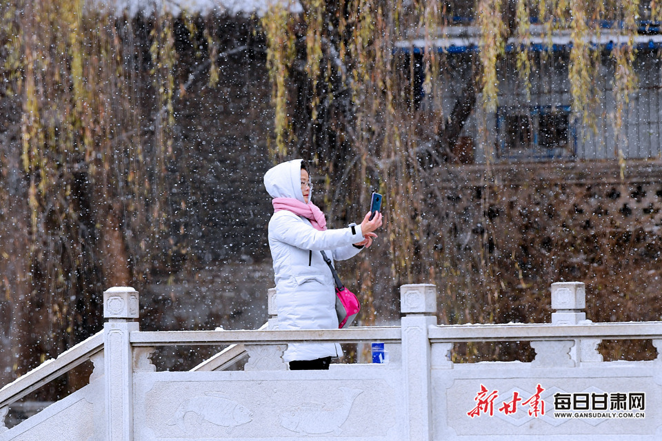 市民拍摄雪景