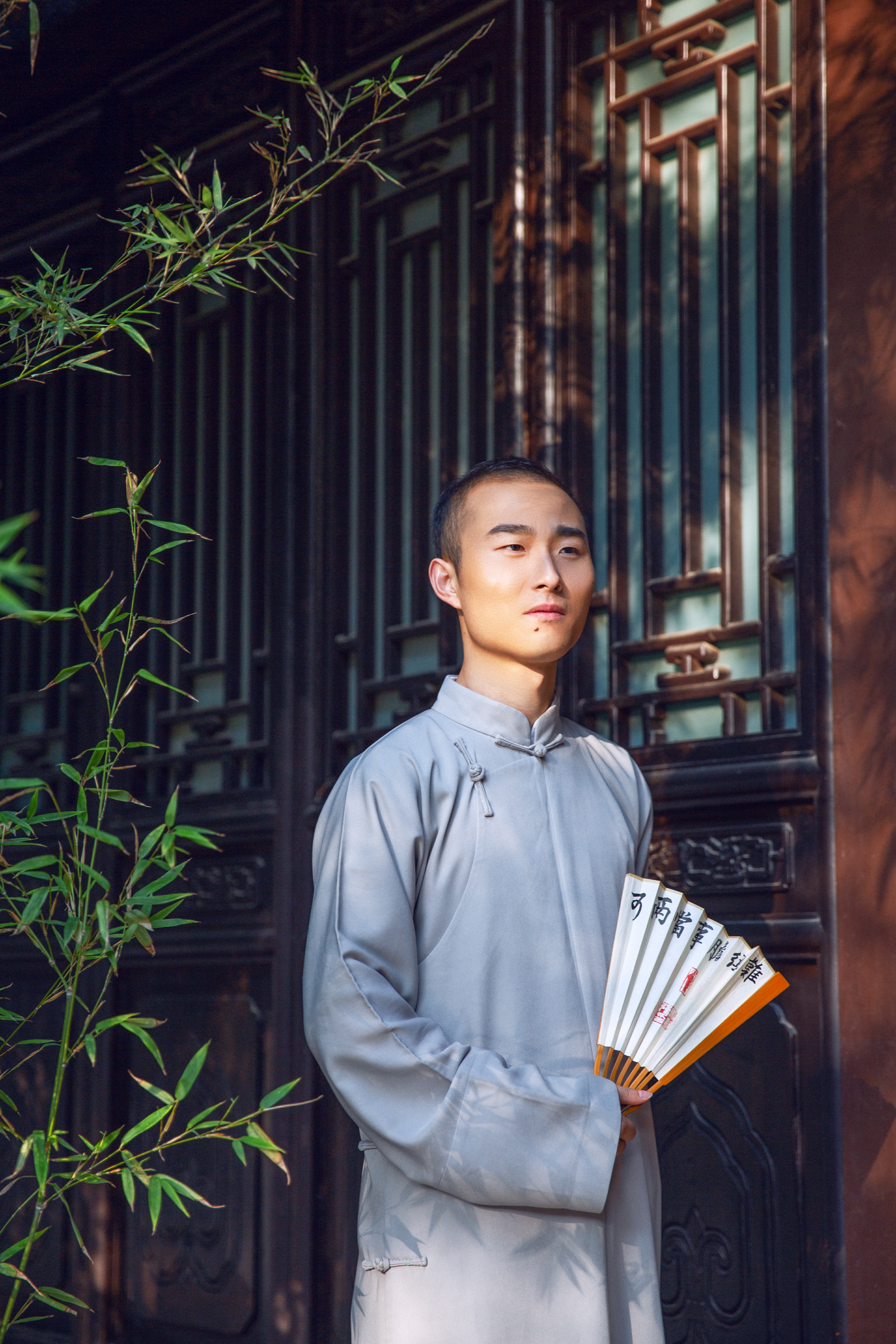 青曲社吕纳超张再驰在传统中创新