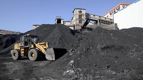 湖南耒阳发生一起煤矿透水事故多人被困，已救出两人