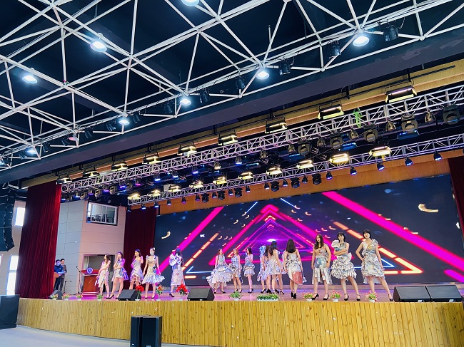 武汉市成立生态环境志愿者服务总队 环保设施VR云参观平台启动