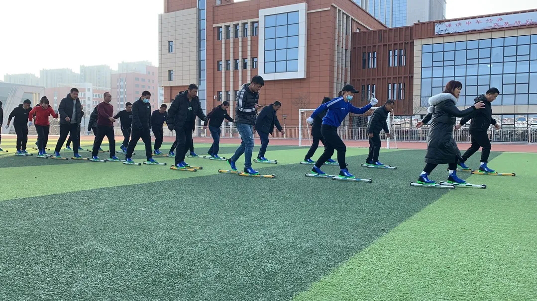 本周末，兰州新区冰雪运动等你来体验！