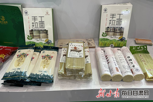 如何正确选择荞麦面 F67933B3FD20E8695F077E1E5B66C864EFB4C1F4_w640_h427.jpg