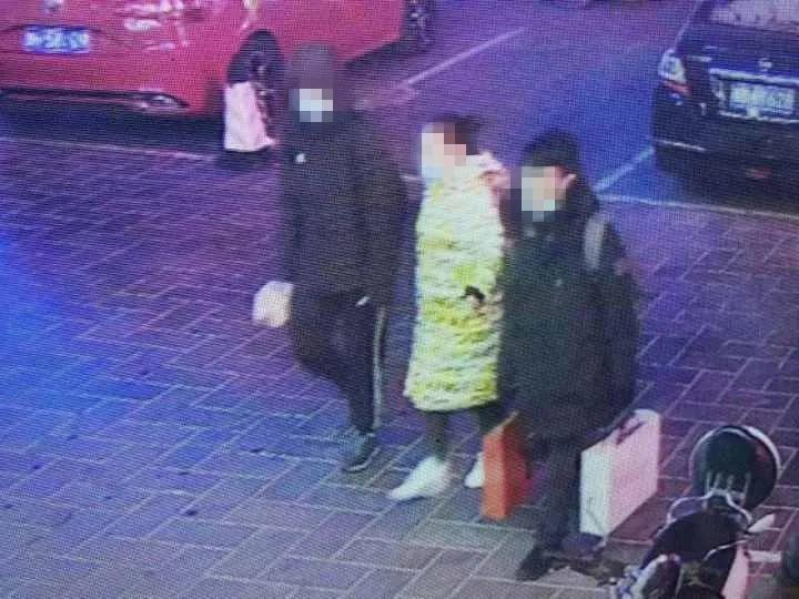 图为三名犯罪嫌疑人作案后潜逃