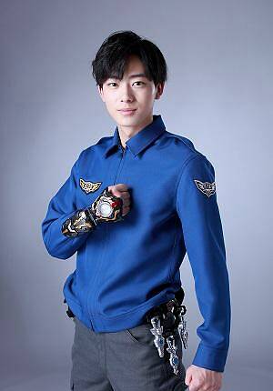 奥特曼:泰迦的确是泰罗亲儿子,三位奥特战士寄宿同一个人间体