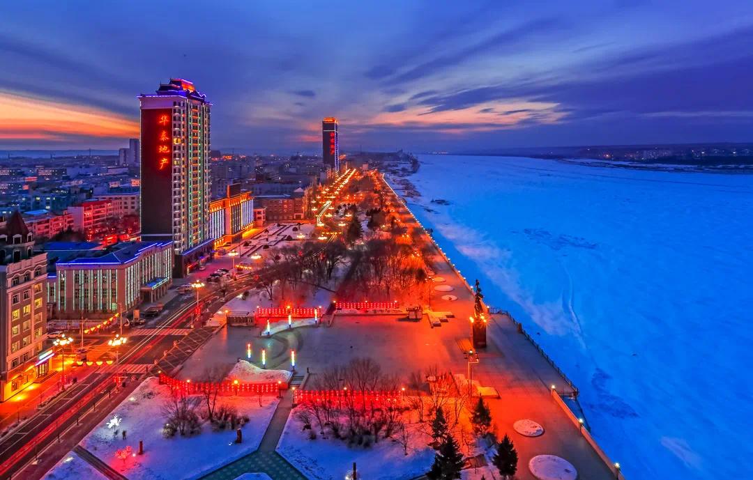 黑河:体验冰雪极境 燃动试车激情凤凰网黑龙江_凤凰网