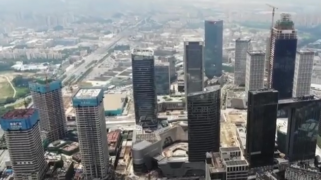 霍英东之孙霍启文自曝在香港买不起房，已经把家安在广州